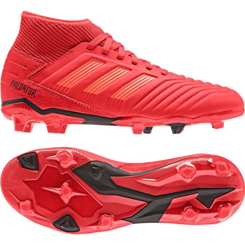 tacchetti adidas predator di plastica
